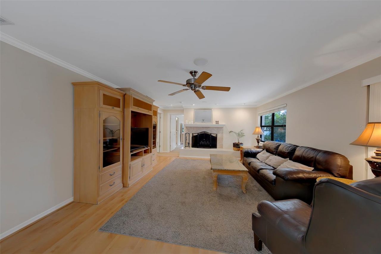 2943 Whisper Lane N, Clearwater, FL 33762 Photo