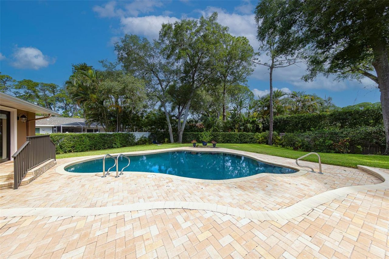 2943 Whisper Lane N, Clearwater, FL 33762 Photo