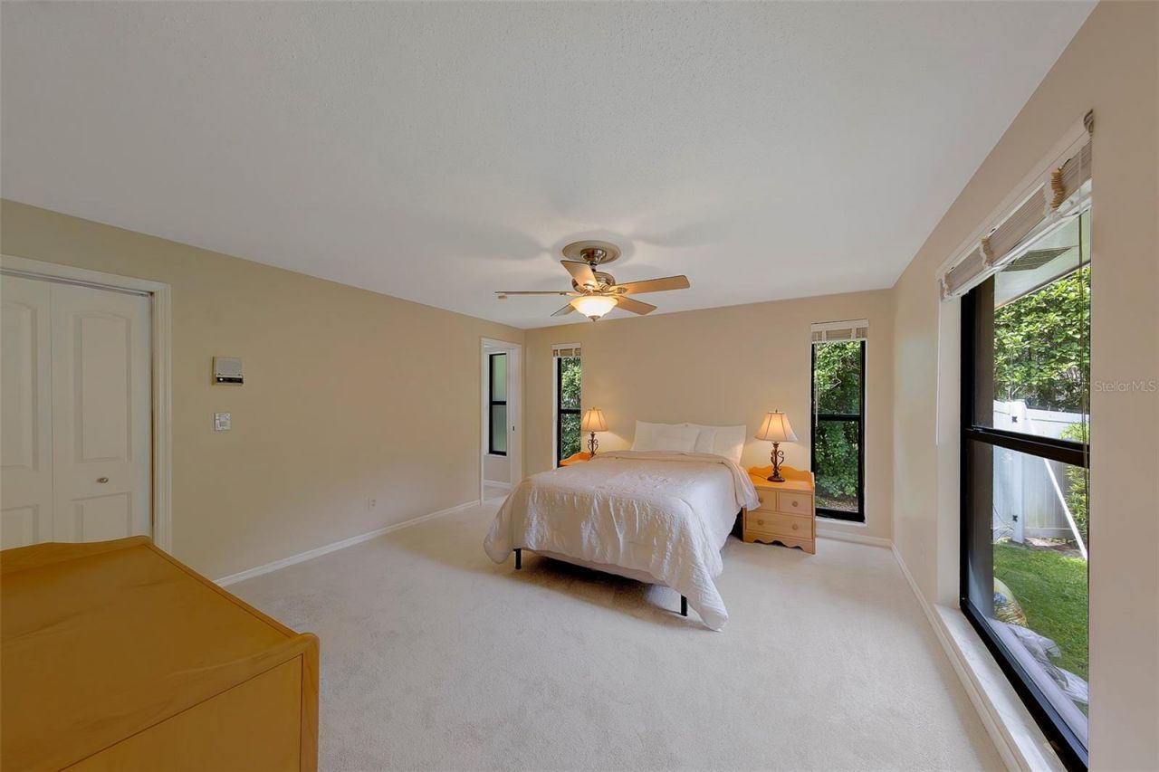 2943 Whisper Lane N, Clearwater, FL 33762 Photo