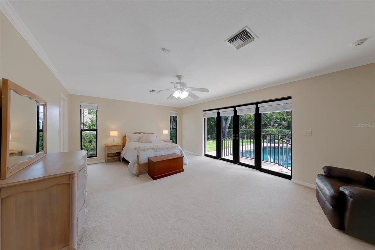 2943 Whisper Lane N, Clearwater, FL 33762 Photo