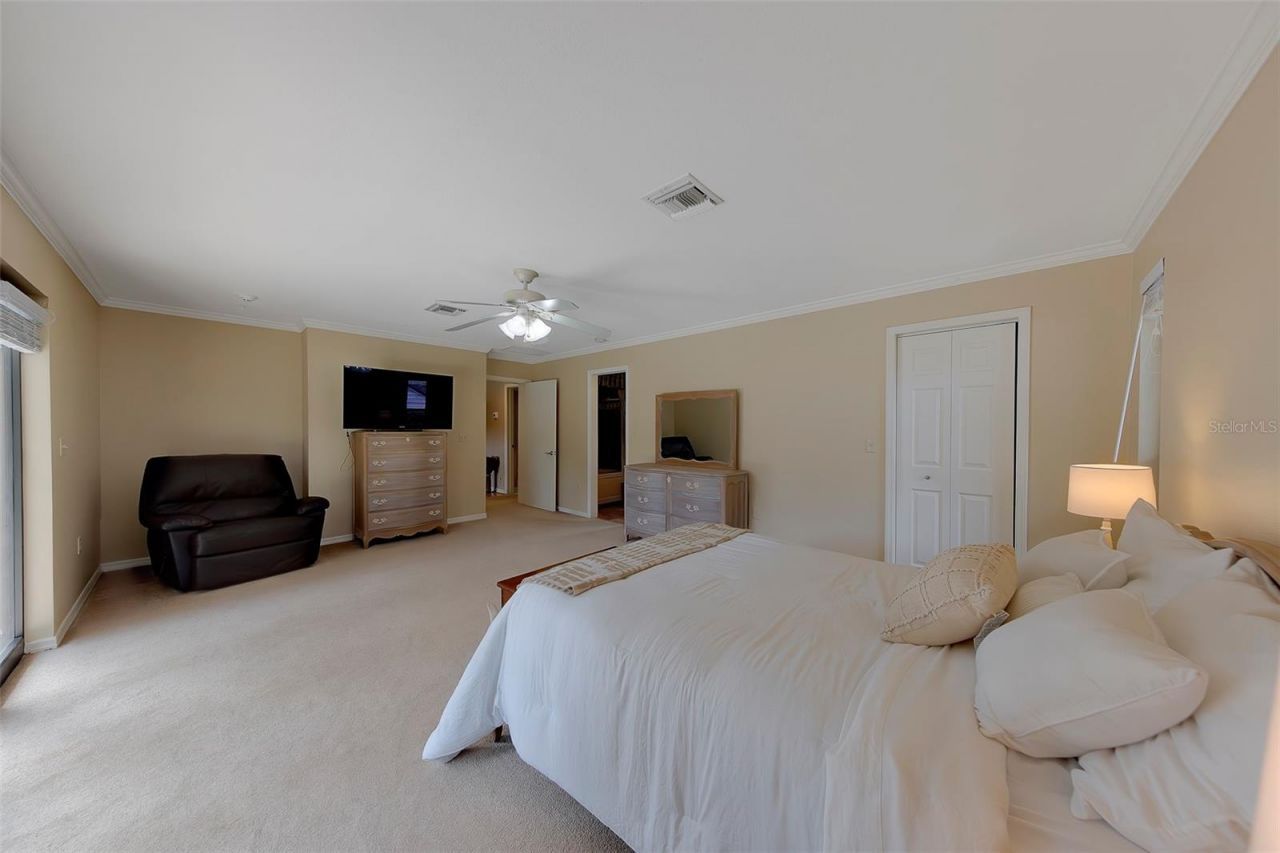 2943 Whisper Lane N, Clearwater, FL 33762 Photo