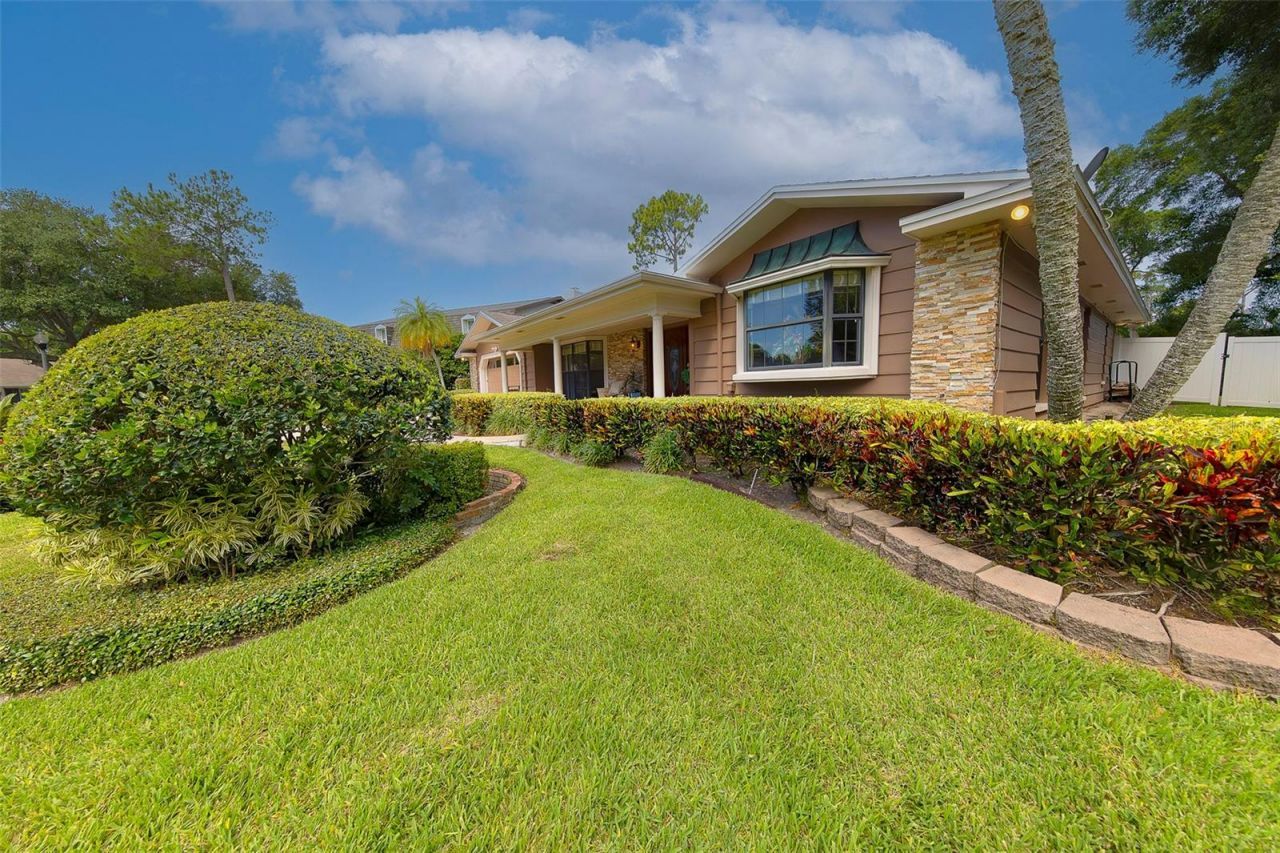 2943 Whisper Lane N, Clearwater, FL 33762 Photo