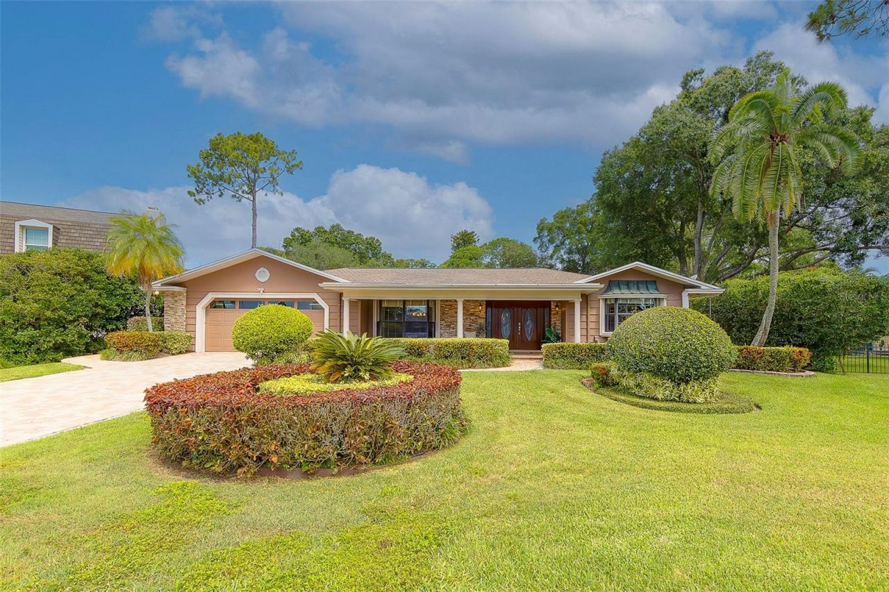 2943 Whisper Lane N, Clearwater, FL 33762 Photo