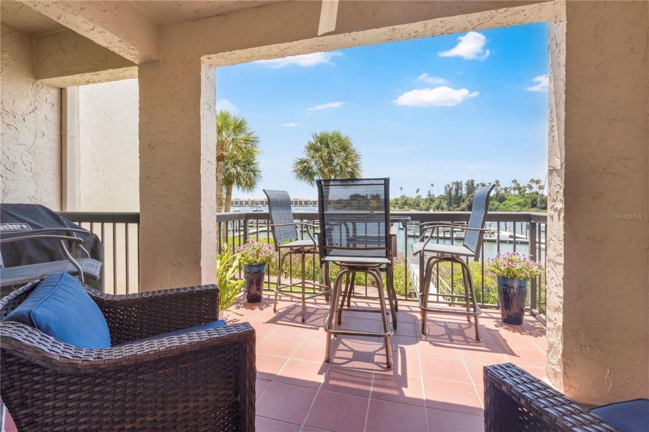 150 Marina Bay Drive, New Smyrna Beach, FL 32169 Photo