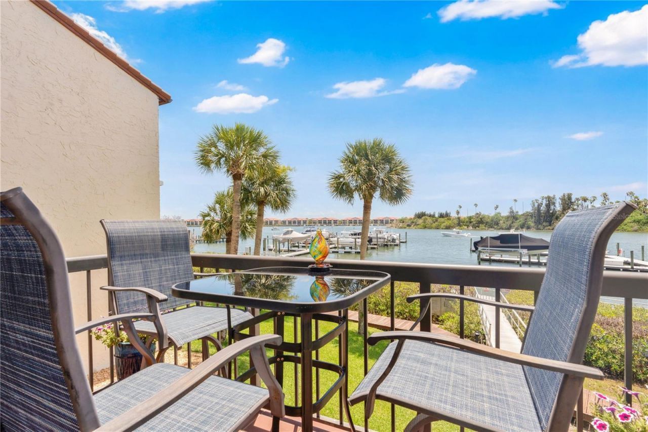 150 Marina Bay Drive, New Smyrna Beach, FL 32169 Photo