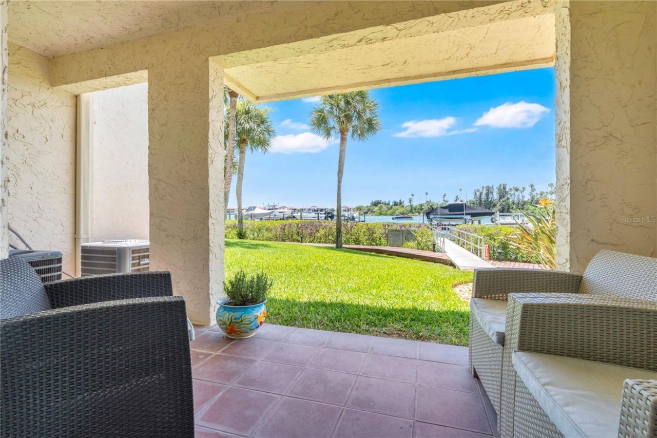 150 Marina Bay Drive, New Smyrna Beach, FL 32169 Photo