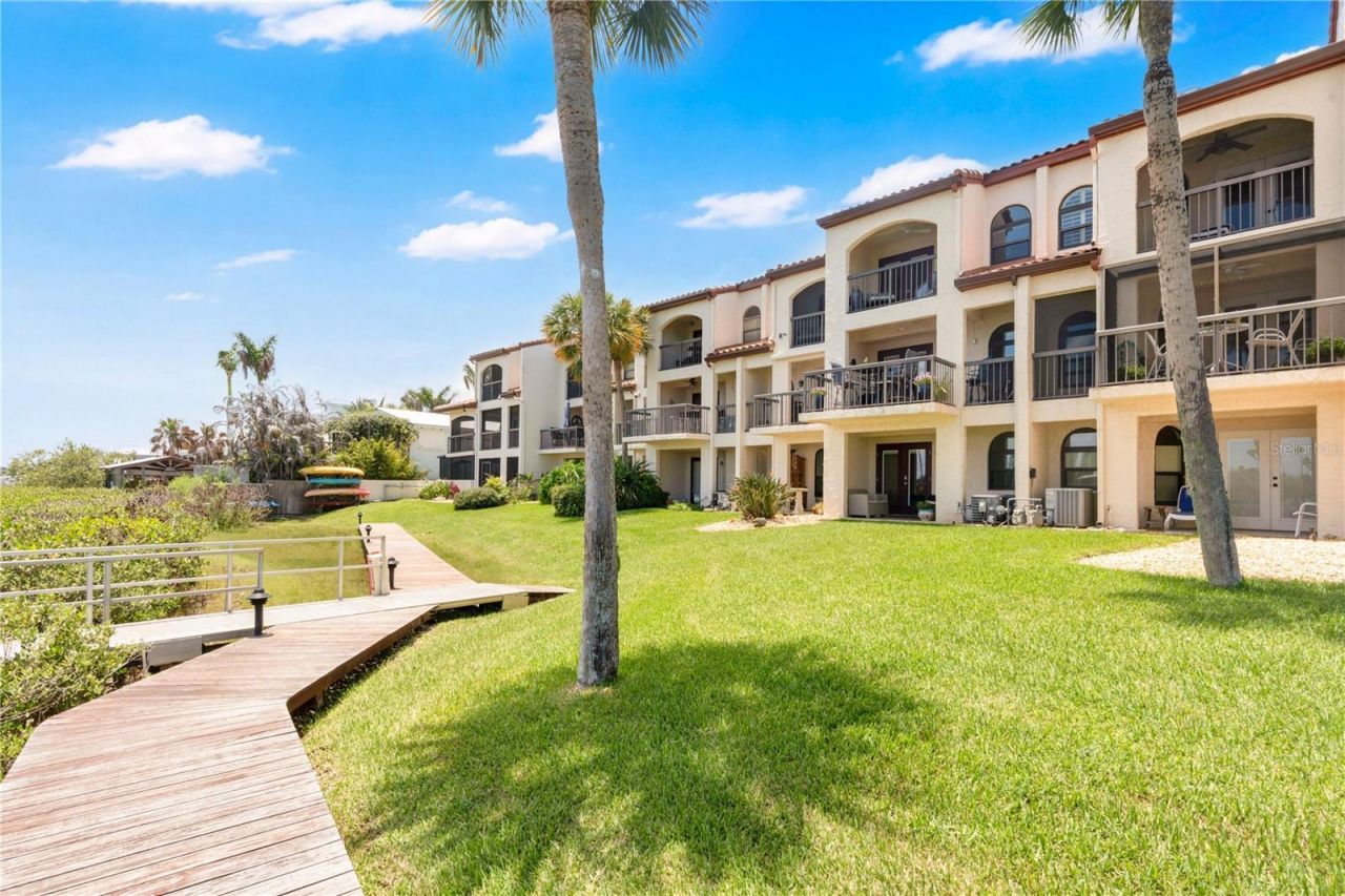 150 Marina Bay Drive, New Smyrna Beach, FL 32169 Photo