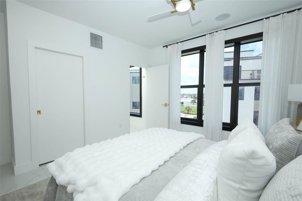 2360 Ocean Shore Boulevard, Unit 3, Ormond Beach, FL 32176 Photo