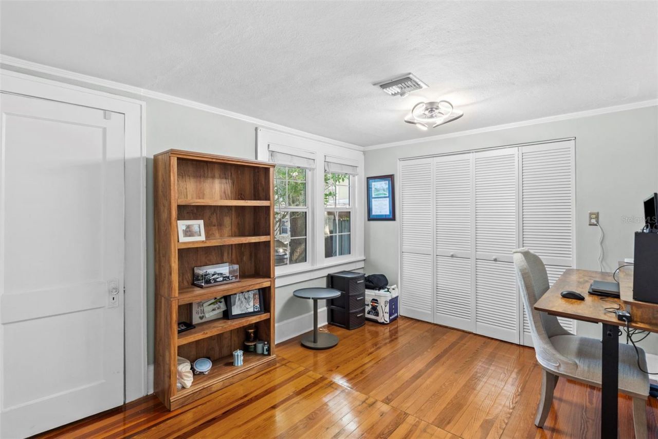 205 12th Avenue N, Saint Petersburg, FL 33701 Photo