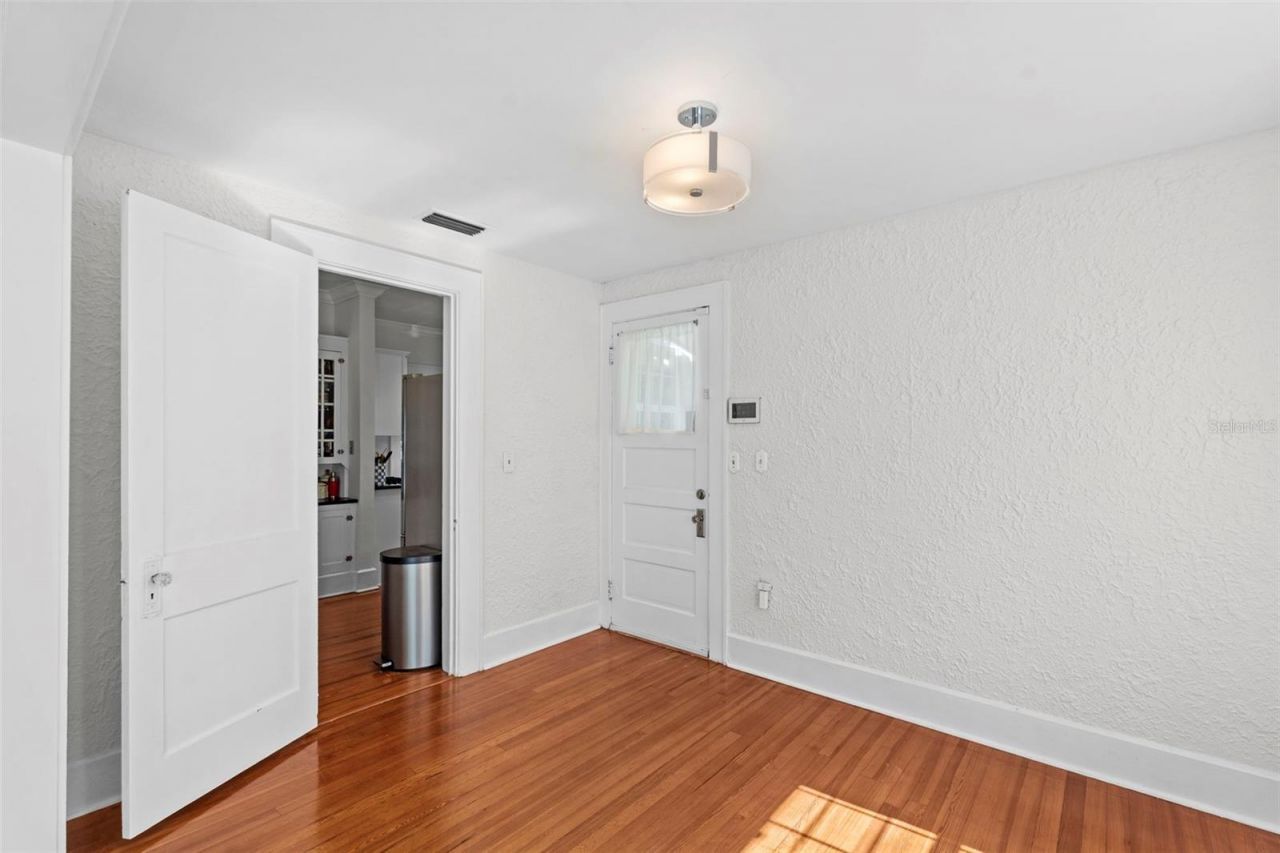 205 12th Avenue N, Saint Petersburg, FL 33701 Photo