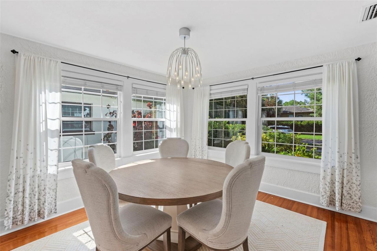 205 12th Avenue N, Saint Petersburg, FL 33701 Photo
