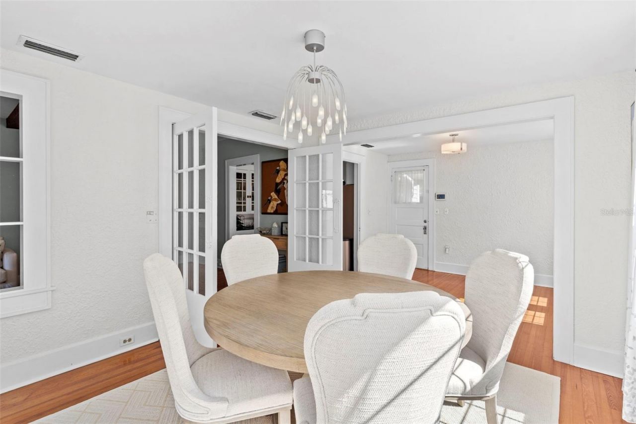 205 12th Avenue N, Saint Petersburg, FL 33701 Photo