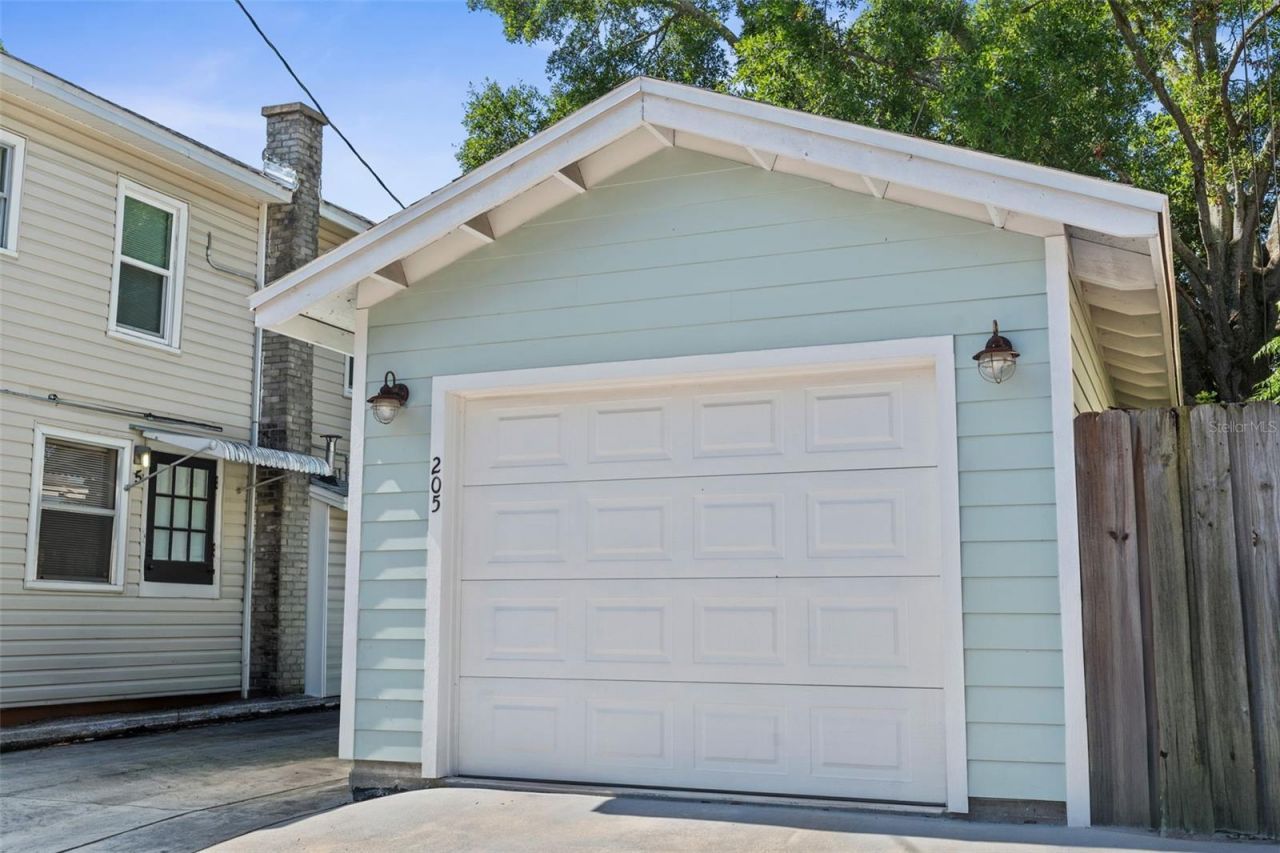 205 12th Avenue N, Saint Petersburg, FL 33701 Photo