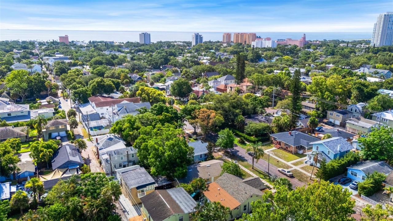 205 12th Avenue N, Saint Petersburg, FL 33701 Photo