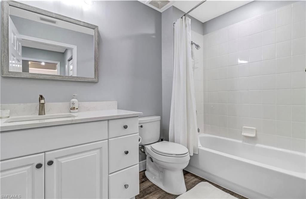 410 Bayfront Pl, Unit 2307, Naples, FL 34102 Photo