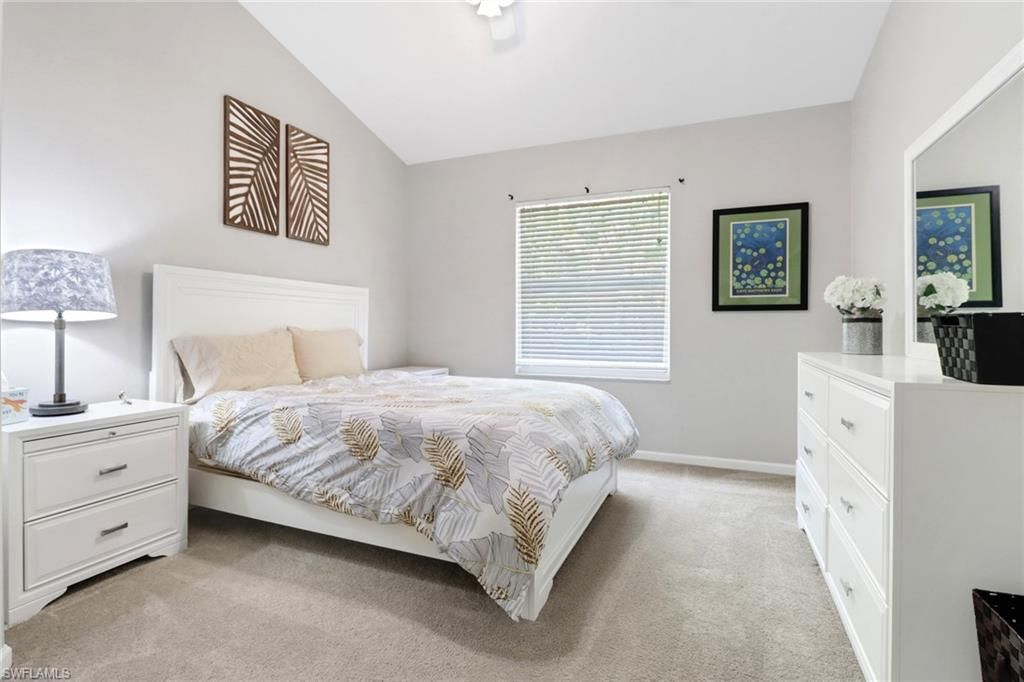 6773 Southern Oak Ct, Naples, FL 34109 Photo