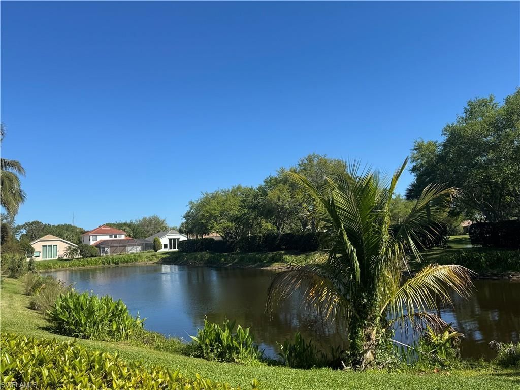 6773 Southern Oak Ct, Naples, FL 34109 Photo