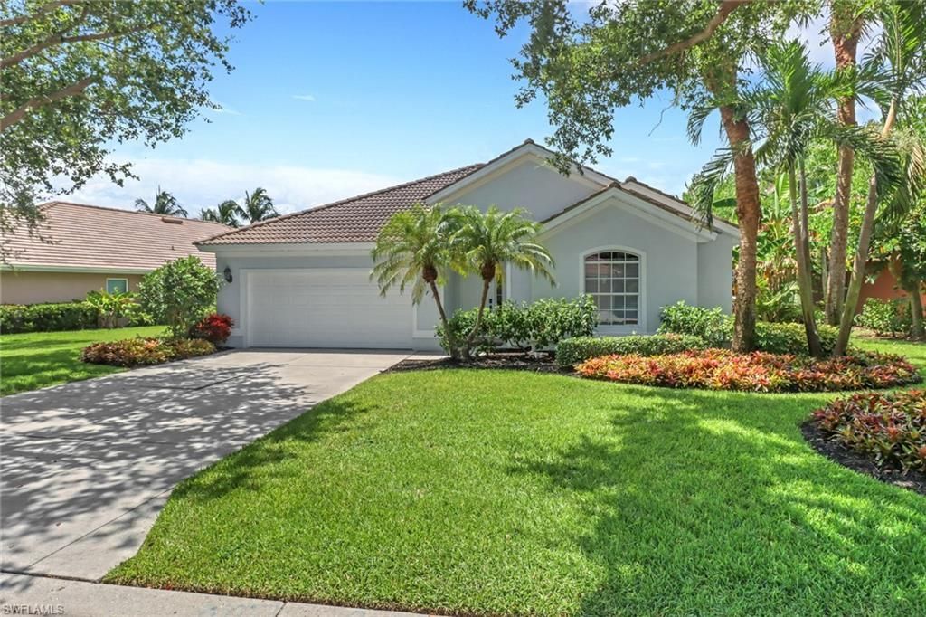 6773 Southern Oak Ct, Naples, FL 34109 Photo