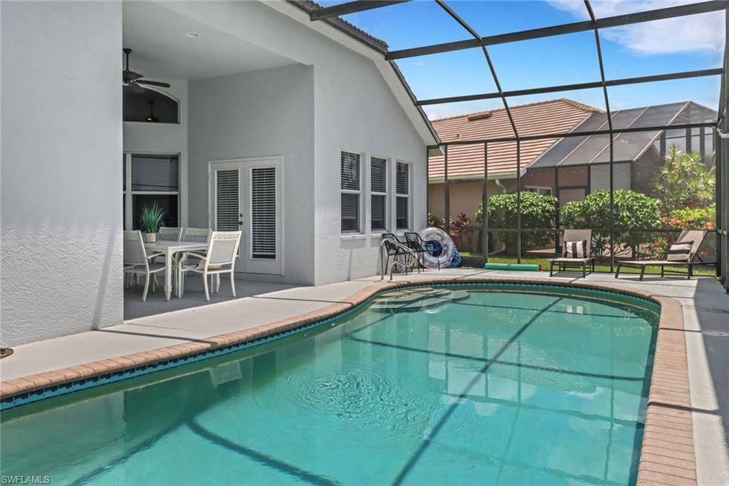 6773 Southern Oak Ct, Naples, FL 34109 Photo