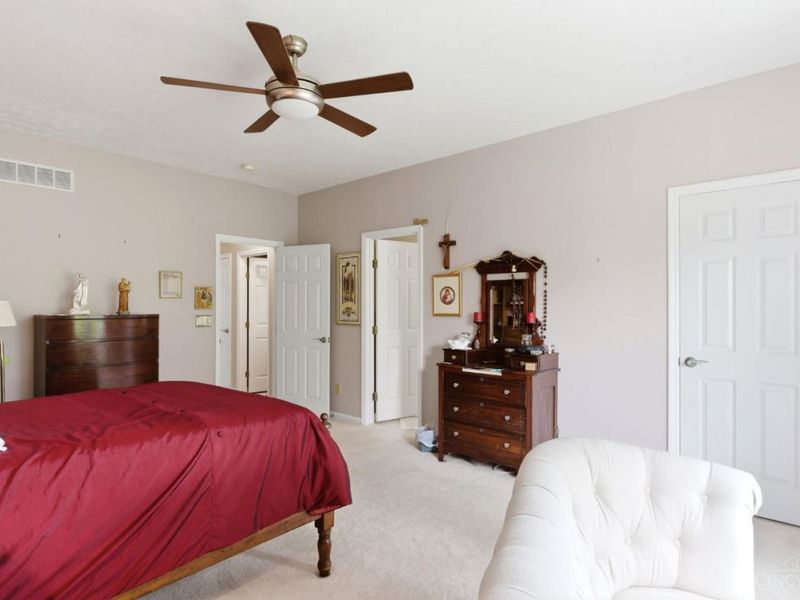 12196 Kilbride Drive, Cincinnati, OH 45251 Photo 20