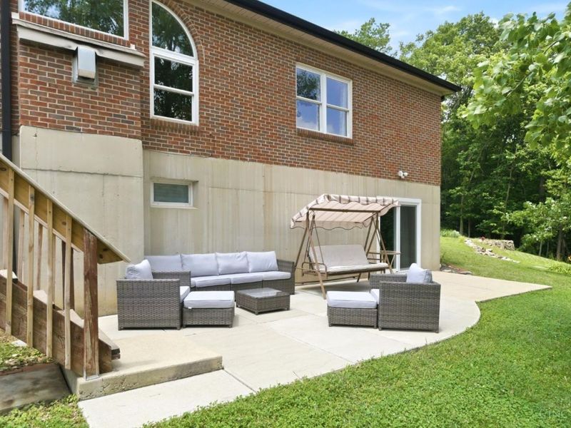 12196 Kilbride Drive, Cincinnati, OH 45251 Photo 41