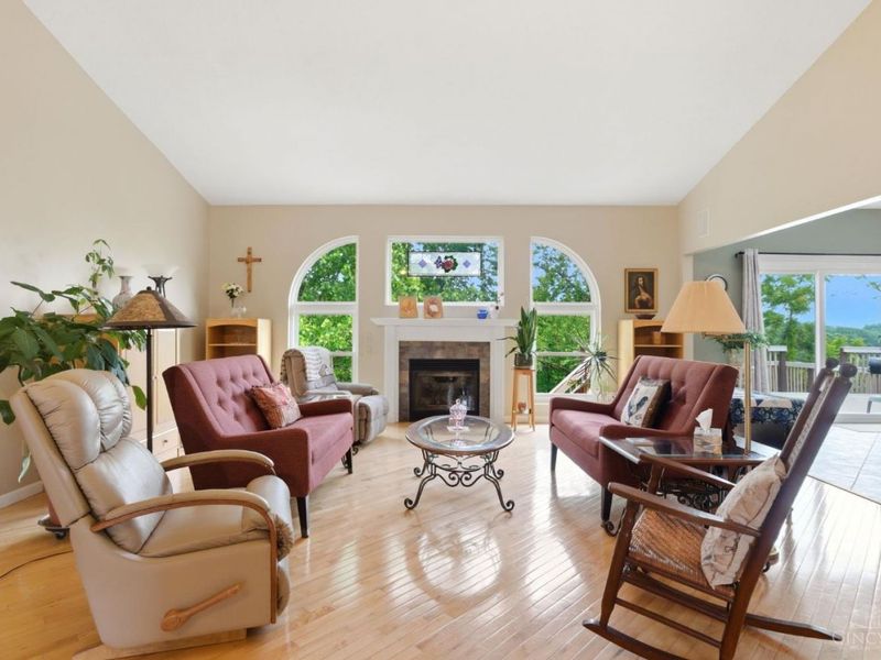 12196 Kilbride Drive, Cincinnati, OH 45251 Photo 8