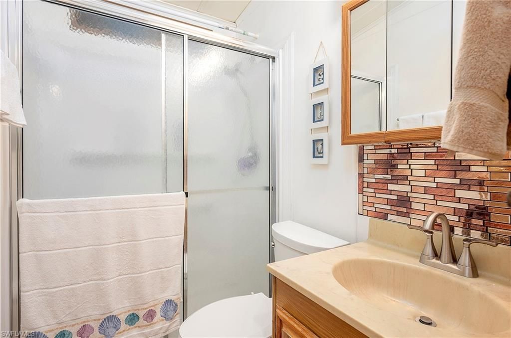 271 Caravan Cir, North Fort Myers, FL 33903 Photo