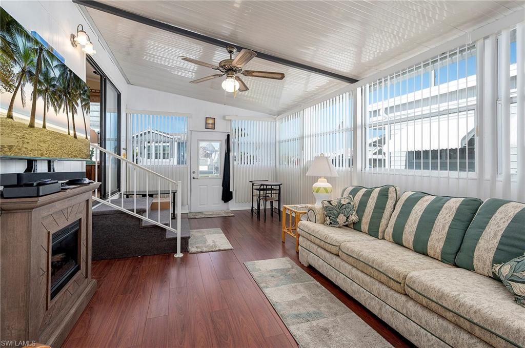271 Caravan Cir, North Fort Myers, FL 33903 Photo