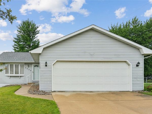 2509 Wilson Avenue SW, Cedar Rapids, IA 52404