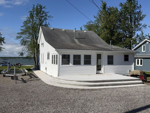 2411 Long Lake Park Road, Alpena, MI 49707