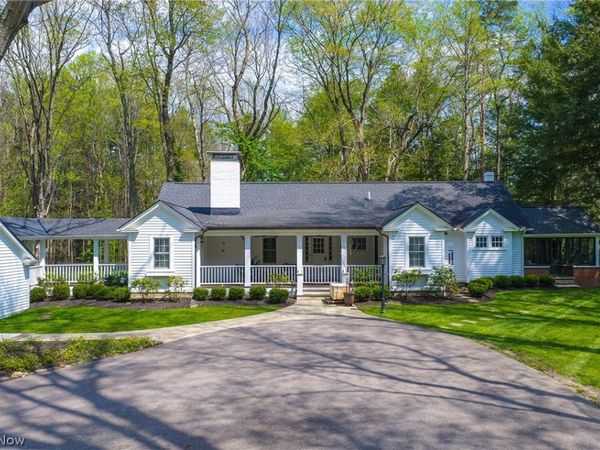 7430 Foxboro Road , Gates Mills, OH 44040