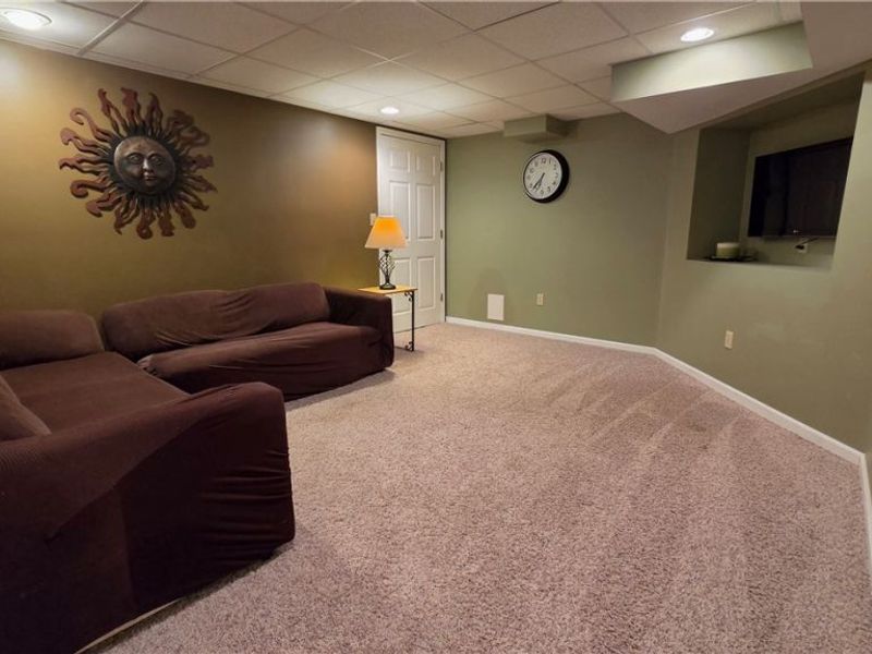 19694 Summer Place Drive, Strongsville, OH 44136 Photo 46