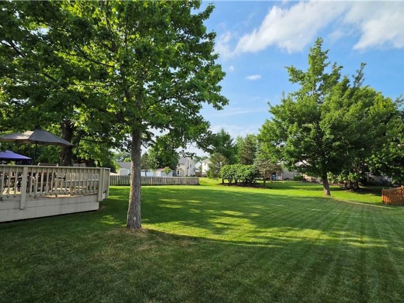 19694 Summer Place Drive, Strongsville, OH 44136 Photo 7