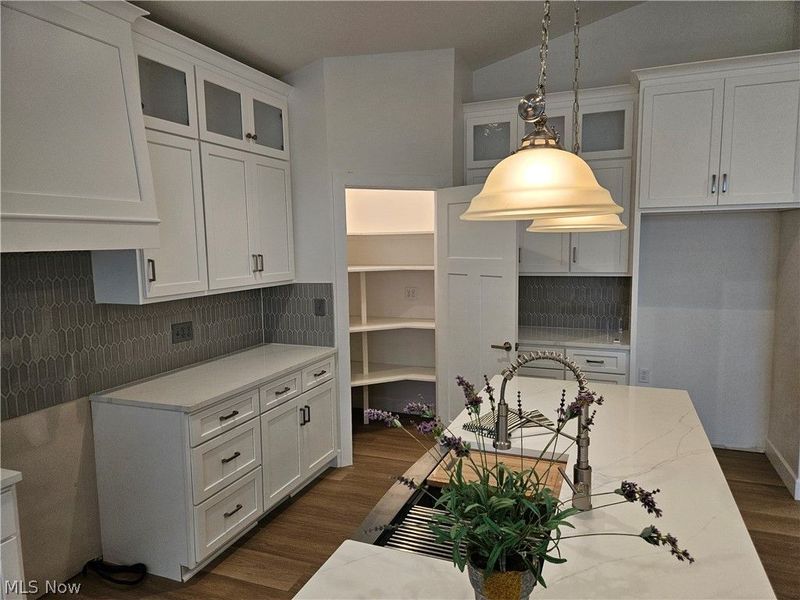15066 Monroe Mills Road, Mount Vernon, OH 43050 Photo 11