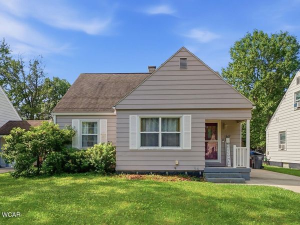 1929 W Wayne Street, Lima, OH 45805
