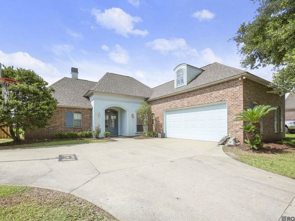 37433 Mill Park Ave, Gonzales, LA 70737