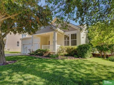 19810 Sycamore Drive, Gretna, NE 68028