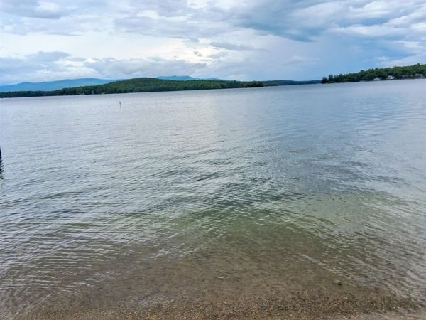 7 Baker Avenue, Unit 6, Laconia, NH 03246