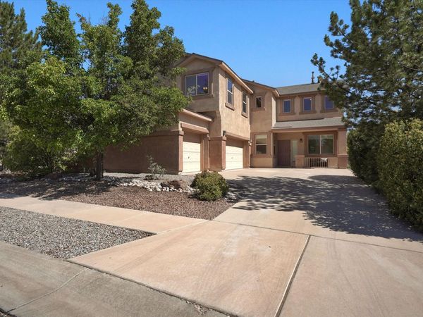 8148 Sand Springs Circle NW, Albuquerque, NM 87114