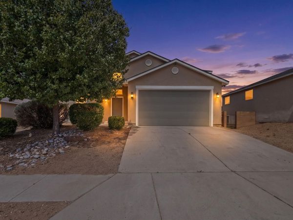 235 Cloud View Avenue SW, Los Lunas, NM 87031