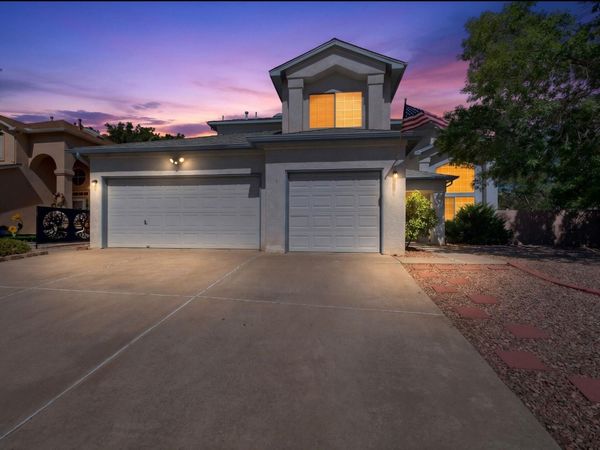 8009 Rancho Dorado Court NW, Albuquerque, NM 87120