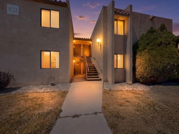 921 Country Club Drive SE, Unit APT J, Rio Rancho, NM 87124