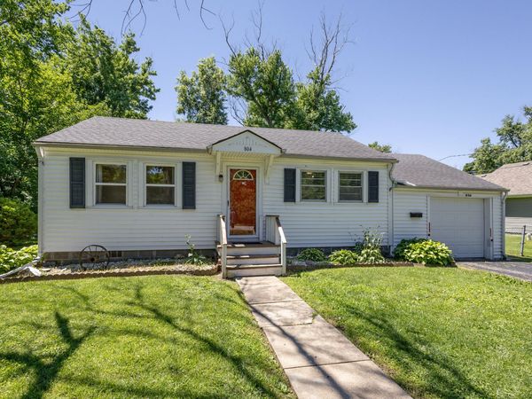 804 E Lakeview Street, Centralia, MO 65240