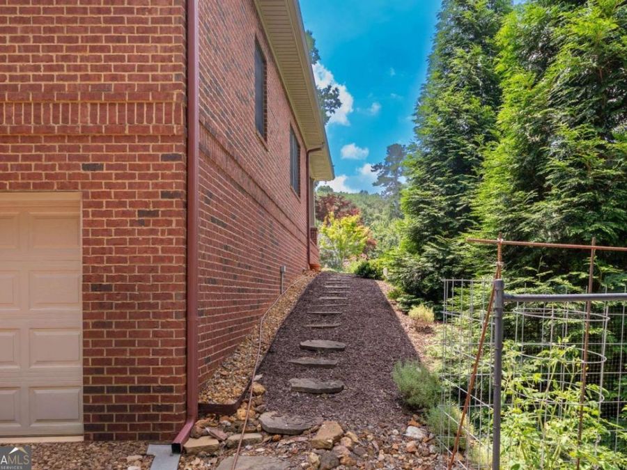 Property Image 61