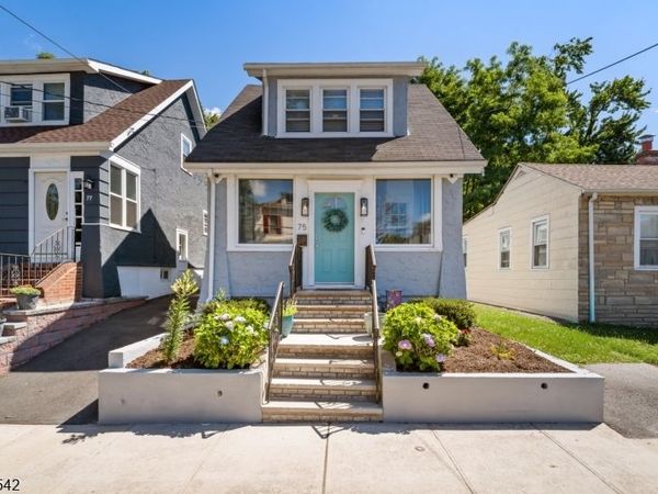 75 Smith St, Union, NJ 07088