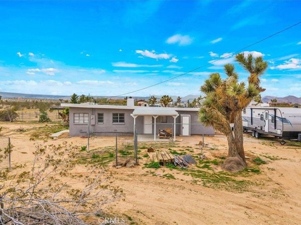 57726 Starlight Mesa Road, Yucca Valley, CA 92284