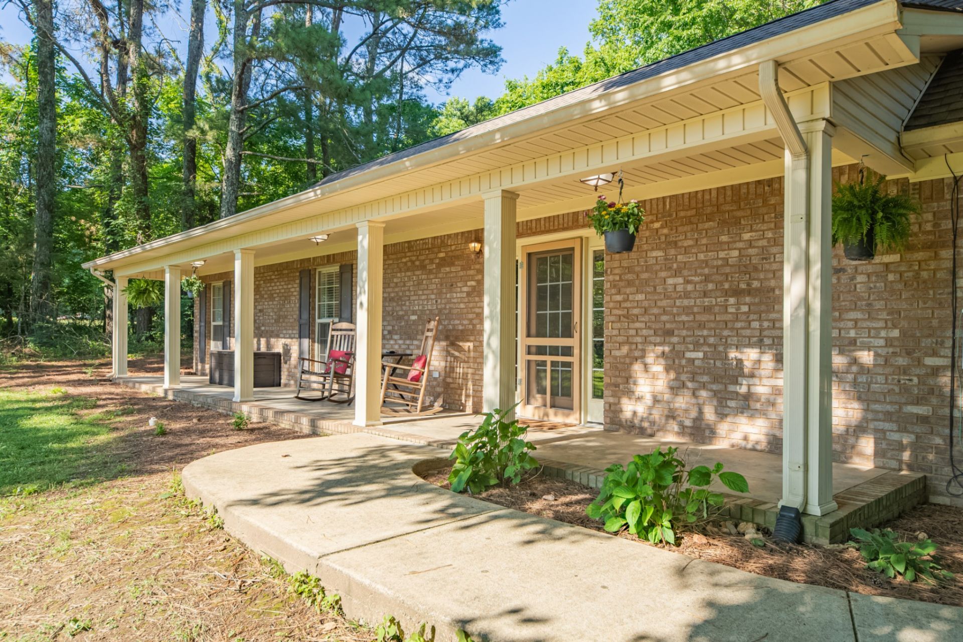 812 Good Hope Rd, Leoma, TN 38468 Main Photo