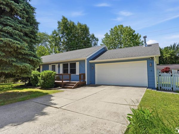3484 Lakeshore Drive, Monroe, MI 48162