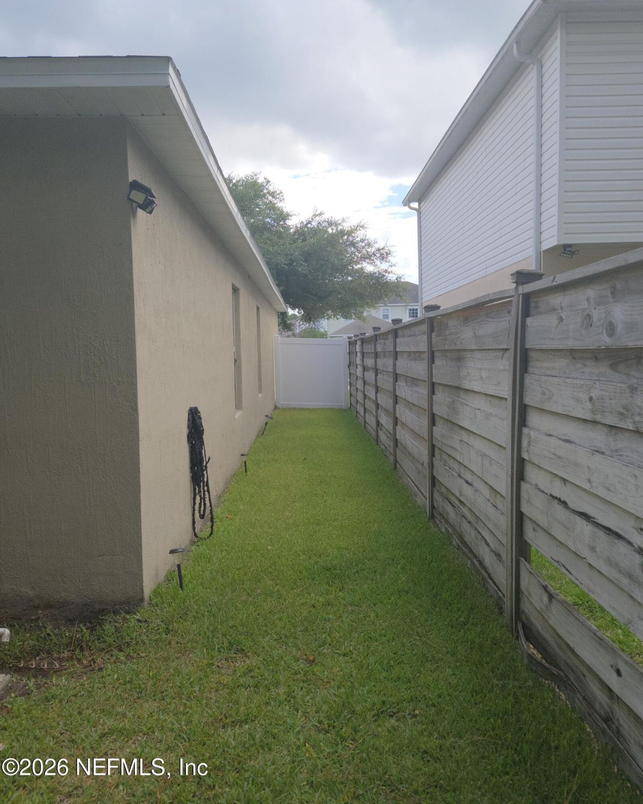 1663 E Jayhawk Lane E, Jacksonville, FL 32221 Photo