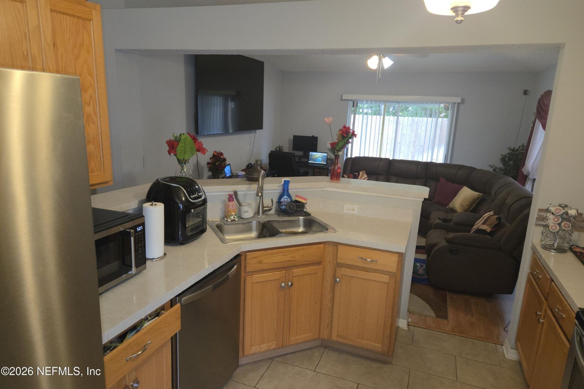 1663 E Jayhawk Lane E, Jacksonville, FL 32221 Photo